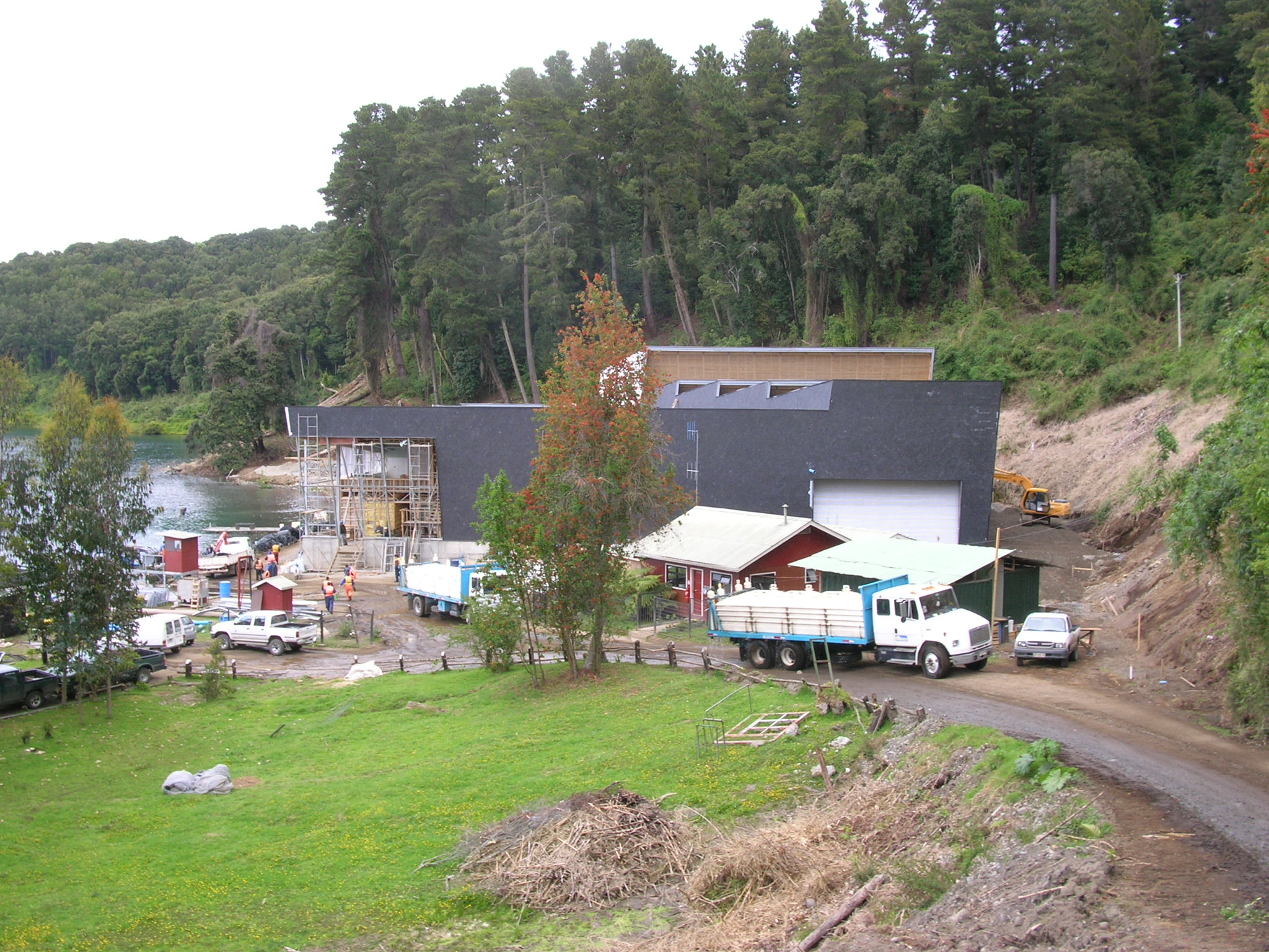 RAS recirculating aquaculture system Hydrotech drum filter aquaculture at Puerto Fonck Hatchery